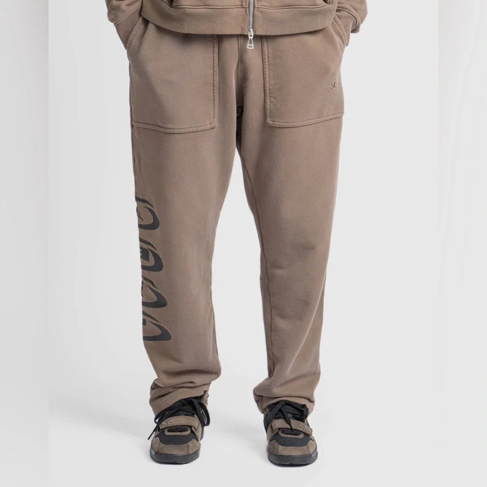 Air Jordan x Travis Scott Fleece Pant Palomino Brown Size Small DZ5508-275